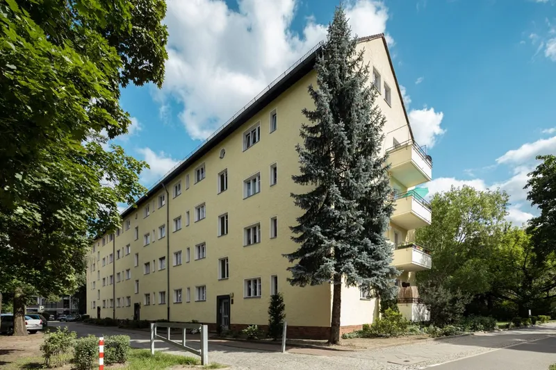 Helle 3-Zimmer-EG-Wohnung mit Balkon — photo 1